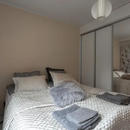 Arctic Near Santa Park Вилла Рованиеми