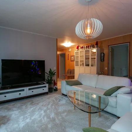 Arctic Near Santa Park Рованиеми